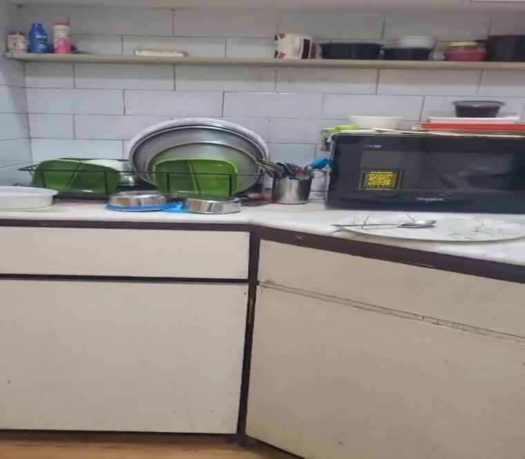 Kitchen, dadar east Commercial Office Space 550 Sq.Ft. In Dadar East Mumbai 10323455