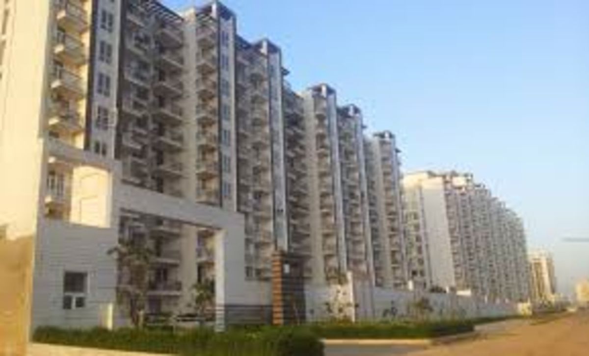 3 BHK 1326 Sq.Ft. Apartment in Tulip White