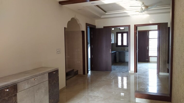 Room, bptp-district-phase-2 3 Bedroom 150 Sq.Yd. Builder Floor In Sector 84 Faridabad 10323482
