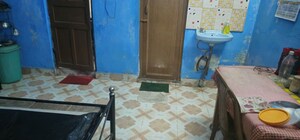  2 BHK Builder Floor at Santoshpur – for Sale