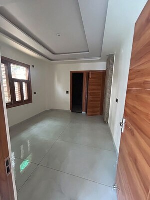 Room in 3 BHK Builder Floor at Swaran Jayanti Puram – for Sale