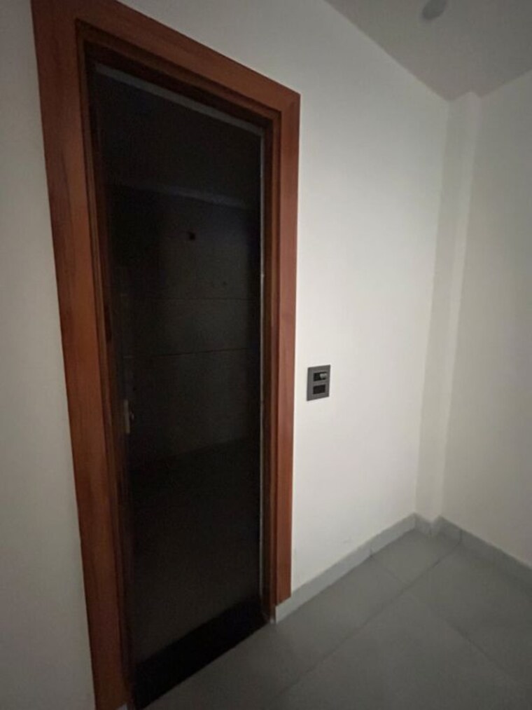 Room, swaran jayanti puram 3 Bedroom 150 Sq.Mt. Builder Floor In Swaran Jayanti Puram Ghaziabad 10323474