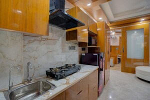 Kitchen in 1 BHK Builder Floor at DLF City Phase III, Sector 24 – for Rent