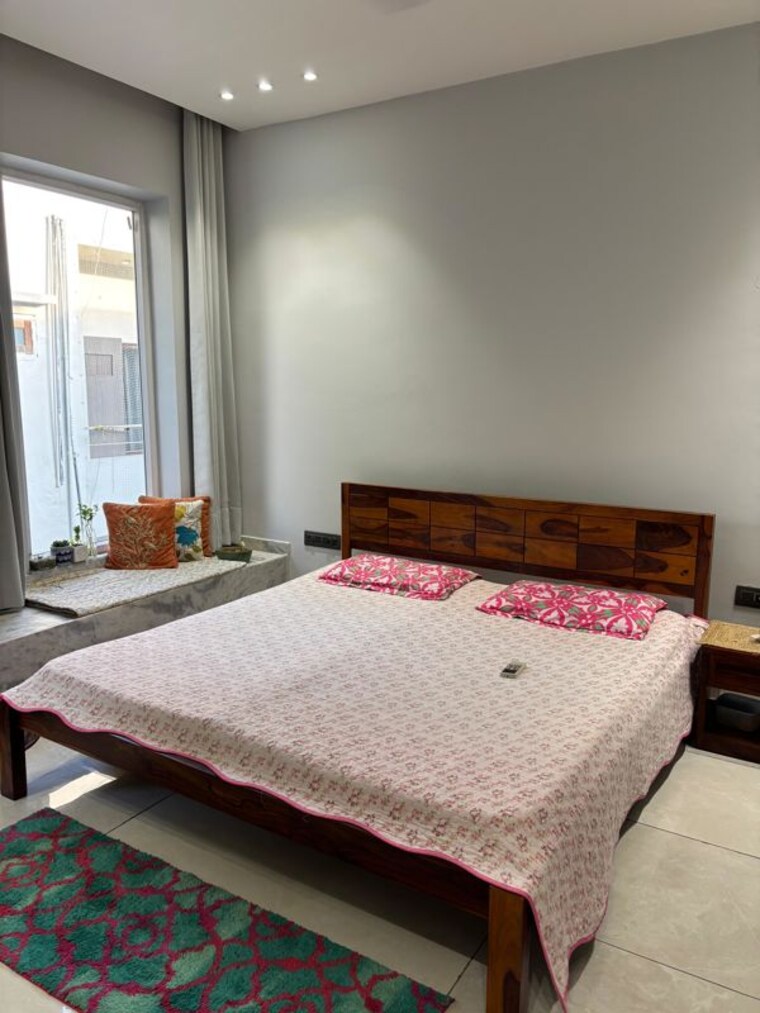 Bedroom, green-wood-city 2 Bedroom 1600 Sq.Ft. Builder Floor In Sector 45 Gurgaon 10323519