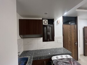 Kitchen in 1 BHK Builder Floor at DLF City Phase IV, Dlf Phase iv – for Rent