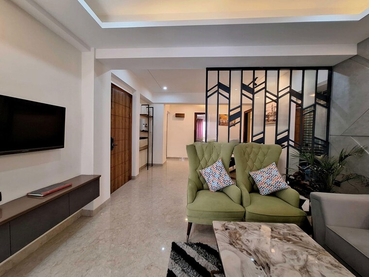 Living Room, ansal-api-esencia 4 Bedroom 200 Sq.Yd. Builder Floor In Sector 67 Gurgaon 10323563