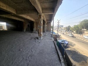  Showroom For Rent in Gajner