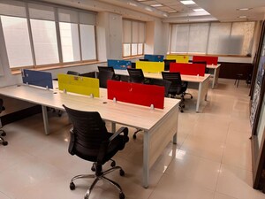  Office Space For Rent in Baba House, Andheri East