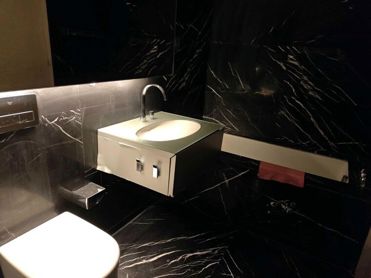 Attached Bathroom, lodha-the-world-towers-world-one-tier-2 3 Bedroom 1780 Sq.Ft. Apartment In Worli Mumbai 10323615