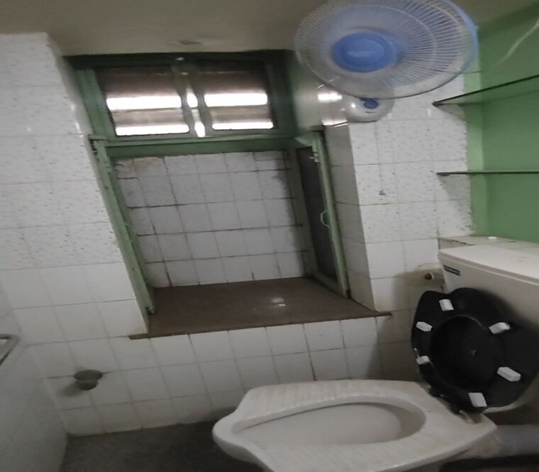 Washroom, prabhadevi 2 Bedroom 870 Sq.Ft. Apartment In Prabhadevi Mumbai 10323658