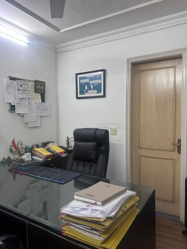 Living Room, kailash colony Commercial Office Space 2250 Sq.Ft. In Kailash Colony Delhi 10323642