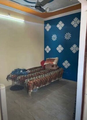 Bedroom in 2 BHK Villa at Gomti Nagar – for Rent