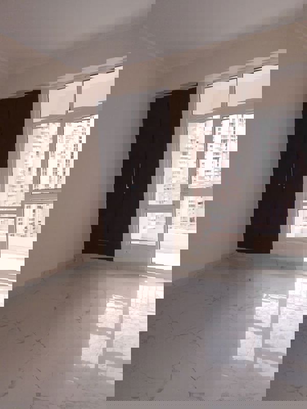 2 BHK 890 Sq.Ft. Apartment in Supertech Cape Luxe