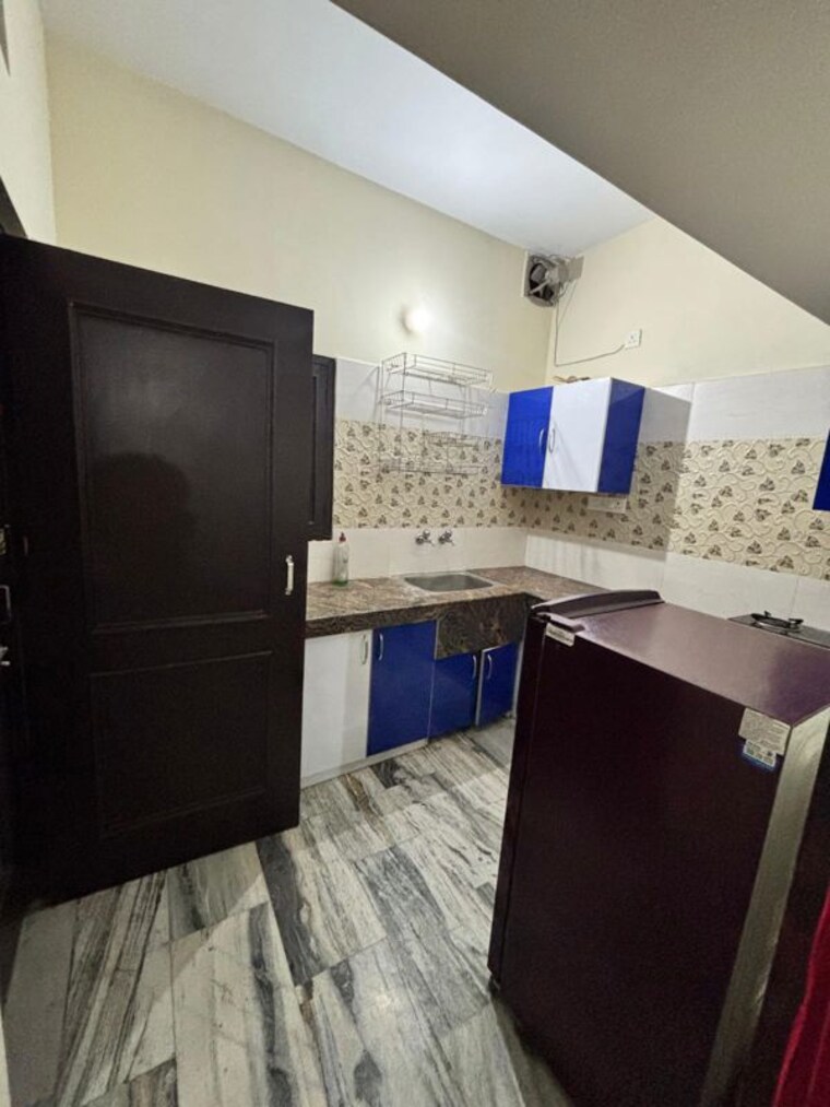 Team Area, penta-homes 2 Bedroom 1200 Sq.Ft. Apartment In Vip Road Zirakpur 10323724