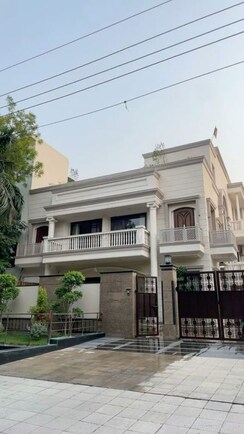2 BHK + Pooja Room,Study Room,Store Room Villa For Sale in Electronic City Phase I