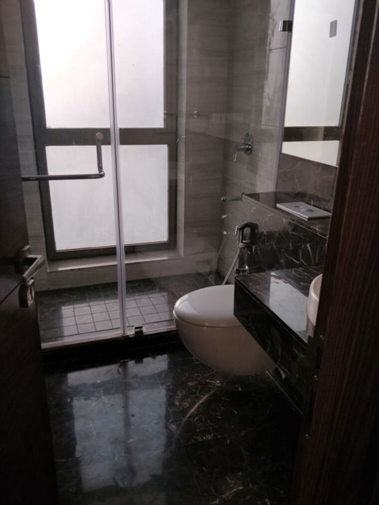 Balcony, m3m-golf-estate 4 Bedroom 6350 Sq.Ft. Apartment In Sector 65 Gurgaon 10323779