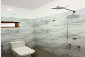 Bathroom in 5 BHK Independent House at Mannuthy – for Sale