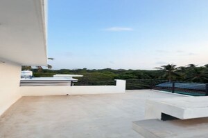 Plot Area in 5 BHK Independent House at Mannuthy – for Sale