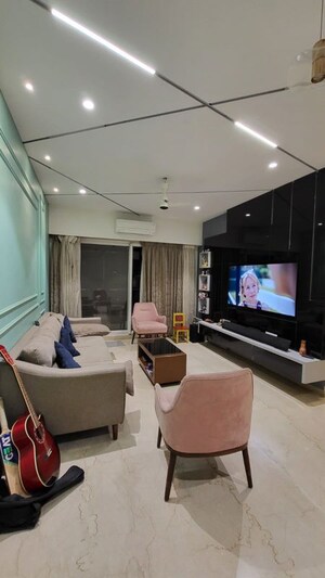 Team Area in 3 BHK Apartment at Kamdhenu Sai Saakshaat E Wing, Kharghar – for Rent