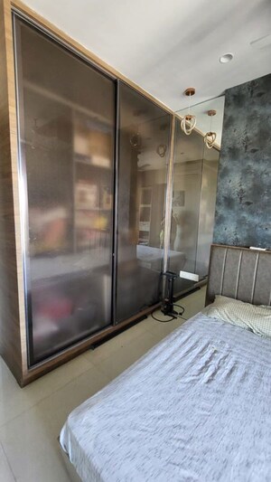 Bathroom in 3 BHK Apartment at Kamdhenu Sai Saakshaat E Wing, Kharghar – for Rent