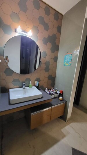 Team Area in 3 BHK Apartment at Kamdhenu Sai Saakshaat E Wing, Kharghar – for Rent