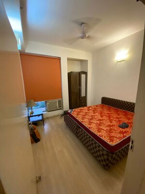 Bedroom in 2 BHK Apartment at Pioneer Park Phase 1, Sector 61 – for Rent