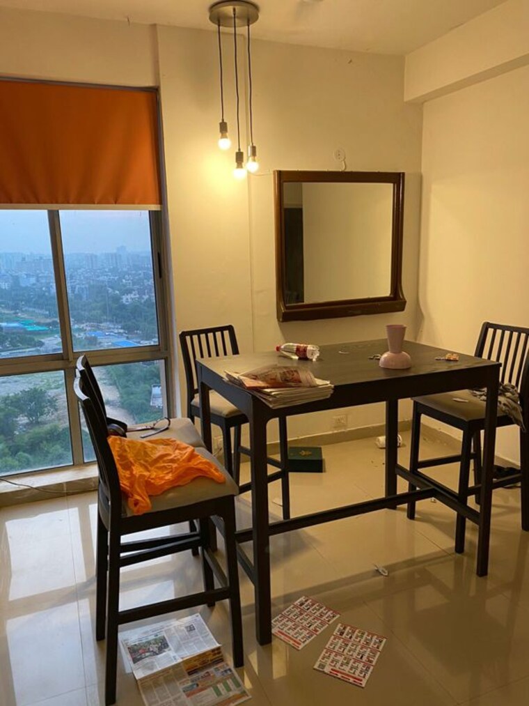 Dining area, pioneer-park-phase-1 2 Bedroom 1270 Sq.Ft. Apartment In Sector 61 Gurgaon 10323528