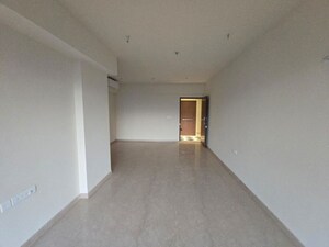 2 BHK Apartment For Sale in Lodha Sterling, Kolshet Road