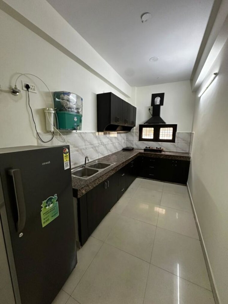 Kitchen, sector 51 3 Bedroom 2500 Sq.Ft. Builder Floor In Sector 51 Gurgaon 10323830