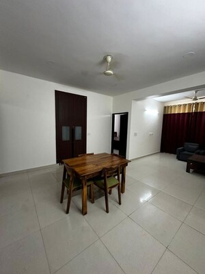 Living Room in 3 BHK Builder Floor at Sector 51 – for Rent