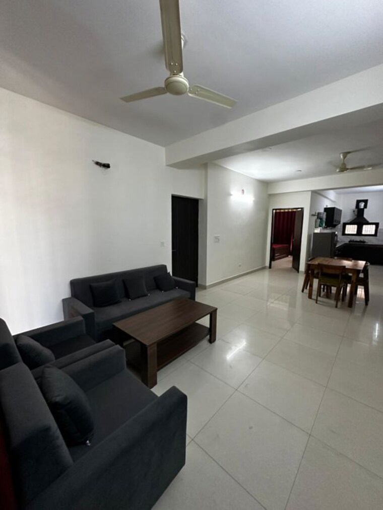 Living Room, sector 51 3 Bedroom 2500 Sq.Ft. Builder Floor In Sector 51 Gurgaon 10323830