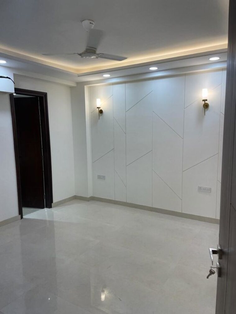 Room, sector 57 3 Bedroom 1550 Sq.Ft. Builder Floor In Sector 57 Gurgaon 10323842
