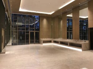 Room in 3 BHK Apartment at Raheja Imperia, Worli – for Rent