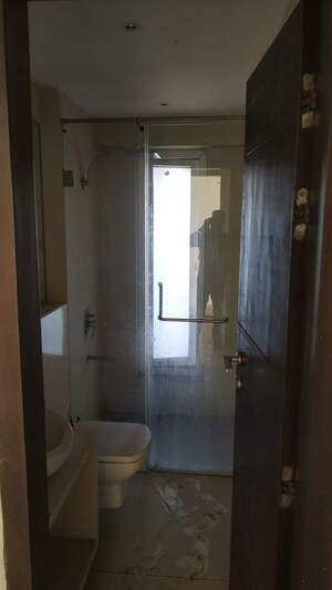 Building Lobby in 3 BHK Apartment at RNA Continental, Chembur – for Rent