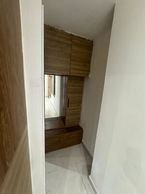 Room in 3 BHK Builder Floor at Sector 85 – for Rent