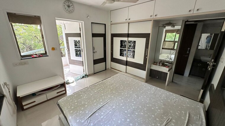  Parking, naranpura 3 Bedroom 1740 Sq.Ft. Apartment In Naranpura Ahmedabad 10323869