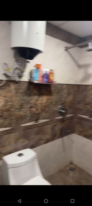 Furnished Amenities in 2.5 BHK Apartment at VVIP Homes, Gaur City 2 – for Sale