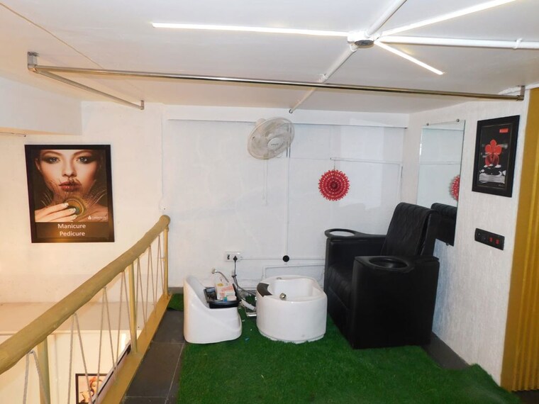 Team Area, vasant vihar Commercial Shop 453 Sq.Ft. In Vasant Vihar Thane 10323918