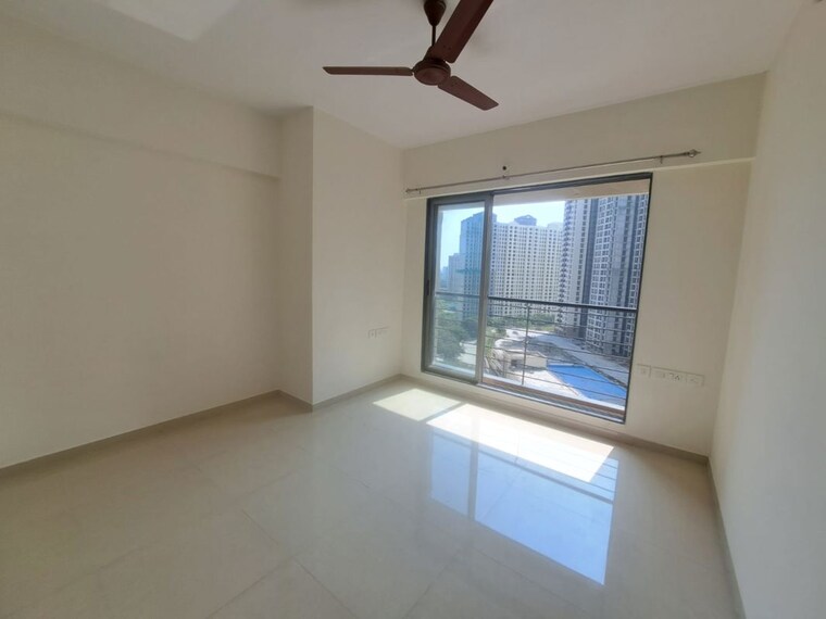 Room, runwal-eirene 2 Bedroom 728 Sq.Ft. Apartment In Balkum Pada Thane 10323899