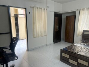 Bedroom in 2 BHK Apartment at Aundh – for Rent