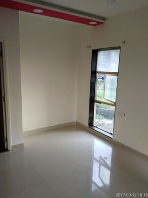 Room in 2 BHK Apartment at DB Parkwoods, Kasarvadavali – for Rent