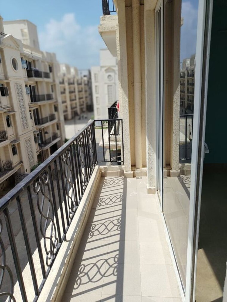 Balcony, signature-global-park 3 Bedroom 1440 Sq.Ft. Builder Floor In Sohna Sector 36 Gurgaon 10323933