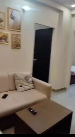 2 BHK Apartment For Sale in Aashish Aamor