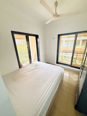 Bedroom in 1.5 BHK Apartment at Somaiya House, Vile Parle East – for Rent