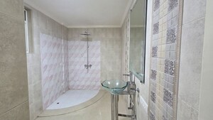 Bathroom in 5 BHK Villa at Bhimjyani Verraton, Manpada – for Rent