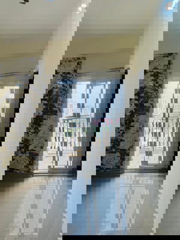 3 BHK 1400 Sq.Ft. Apartment in Amrapali Centurian Park