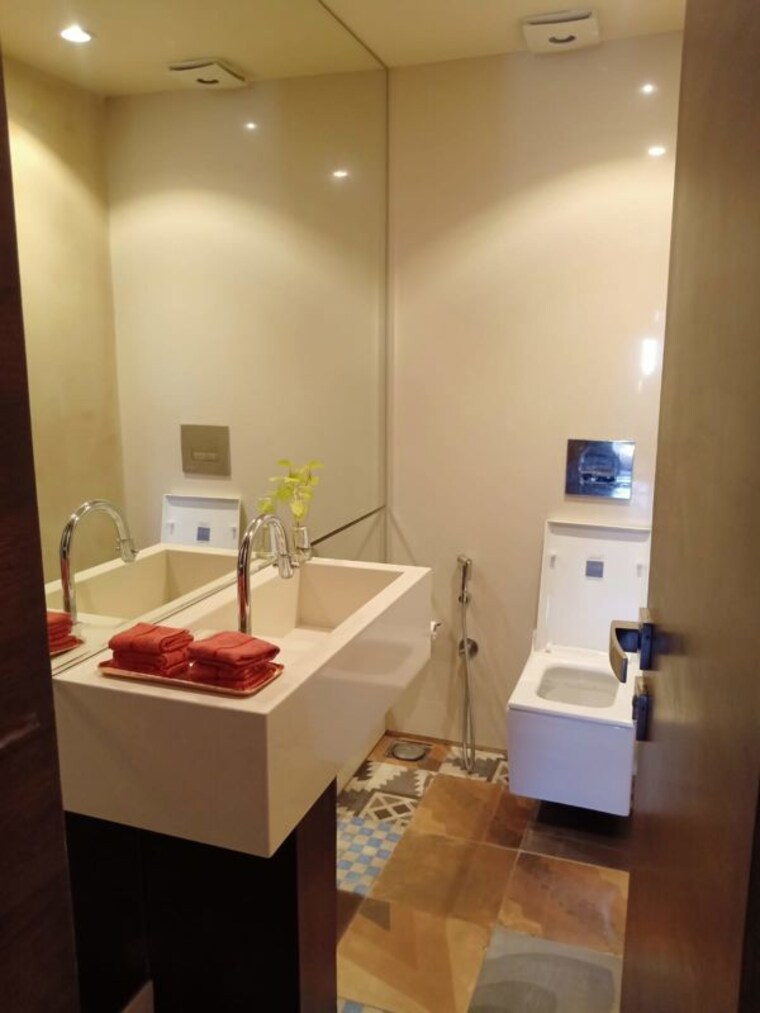 Team Area, hiranandani-gardens-eldora 3 Bedroom 1755 Sq.Ft. Apartment In Powai Mumbai 10324038