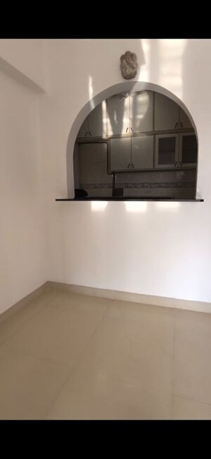 Furnished Amenities in 3 BHK Apartment at K Raheja Palm Court, Malad West – for Rent