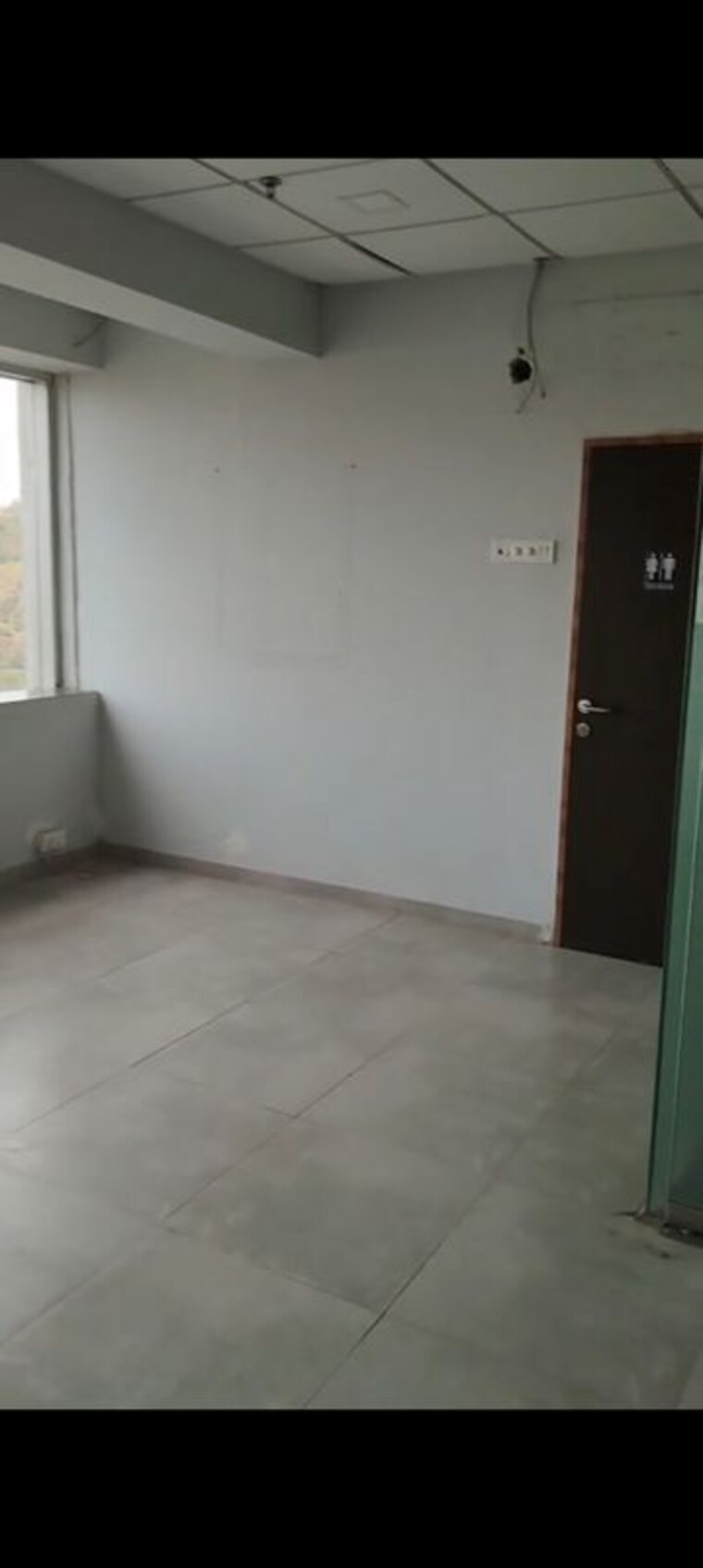 Room, naupada Commercial Office Space 681 Sq.Ft. In Naupada Thane 10324072
