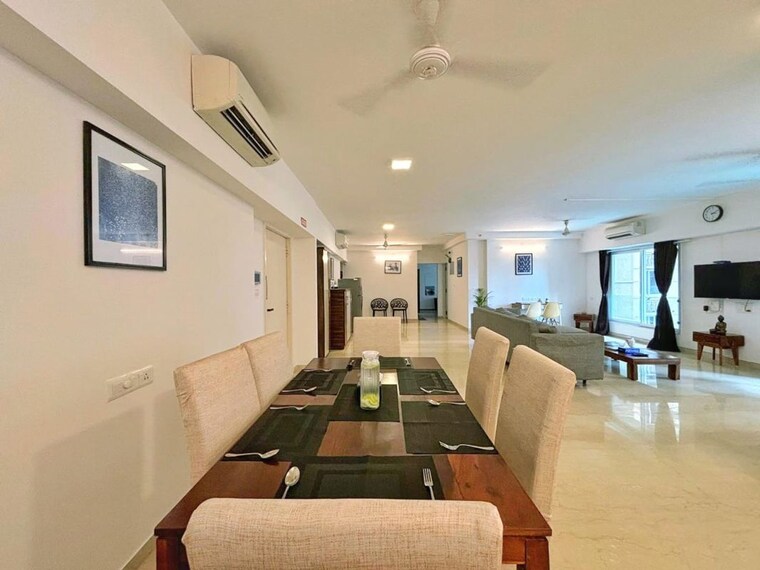 Team Area, kanakia-paris 4 Bedroom 1600 Sq.Ft. Apartment In Bandra East Mumbai 10324067